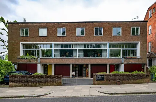 Photo 2: Exterior · London: 1, 2 AND 3, WILLOW ROAD Camden