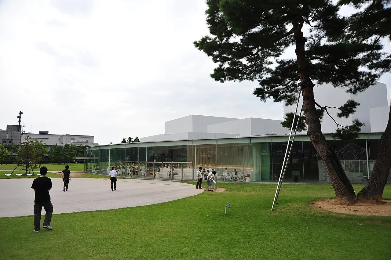 21st Century Museum of Contemporary Art, Kanazawa: Exterior · DSC_1132