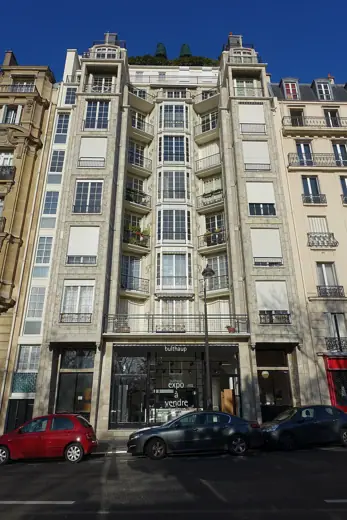 Photo 6: Detail · Façade, no 25 bis rue Benjamin-Franklin, Paris, France