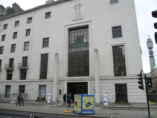 Photo 2: Exterior · London