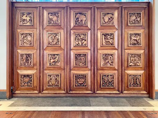 Photo 5: Interior · Dominion Screen, Henry Florence Memorial Hall, Portland Place, London