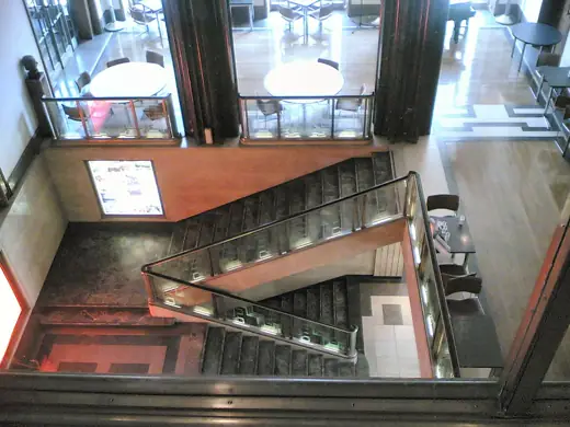 Photo 6: Interior