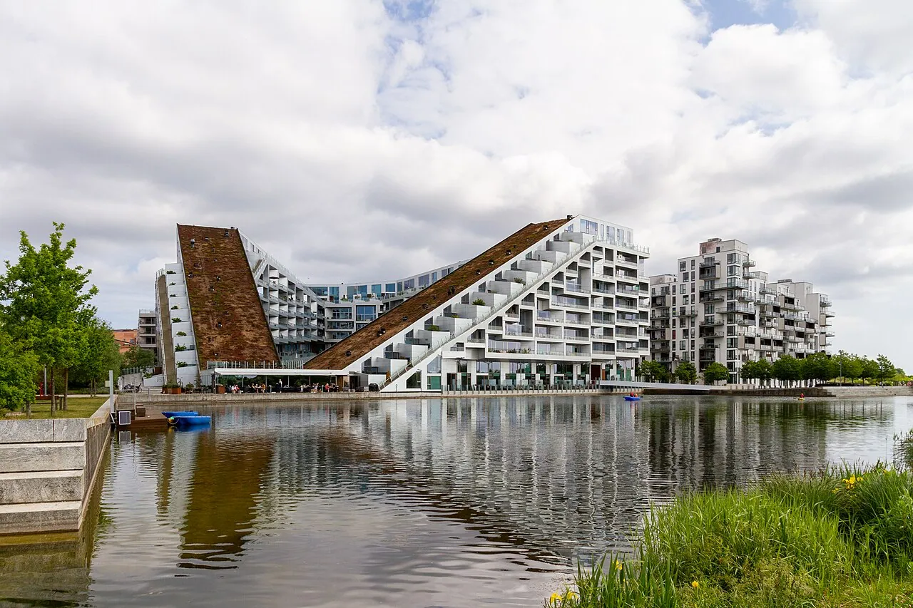 8 House: Exterior · 8 House - Ørestad district in Copenhagen