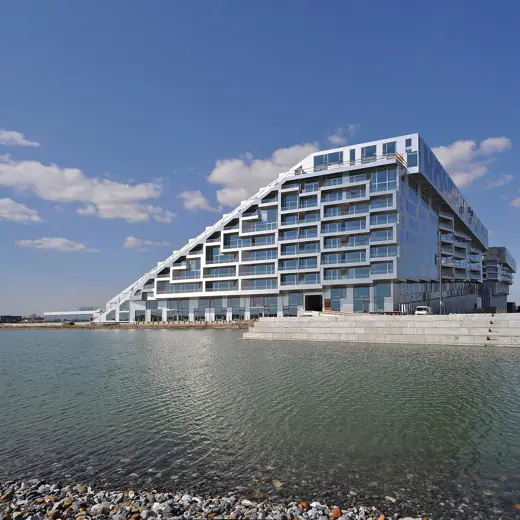 Photo 4: Exterior · bighouse or 8-tallet, housing and offices, ørestad, copenhagen, denmark