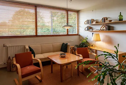 Photo 5: Interior · intérieur de la villa aalto