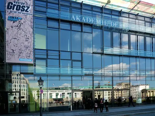 Photo 6: Detail · Akademie der Künste (Academy of Fine Arts) at Pariser Platz in Berlin