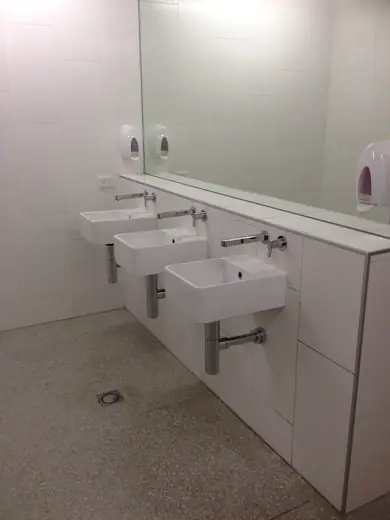 Photo 5: Interior · Advanced Engineering Building toilets, University of Queensland, St Lucia Campus