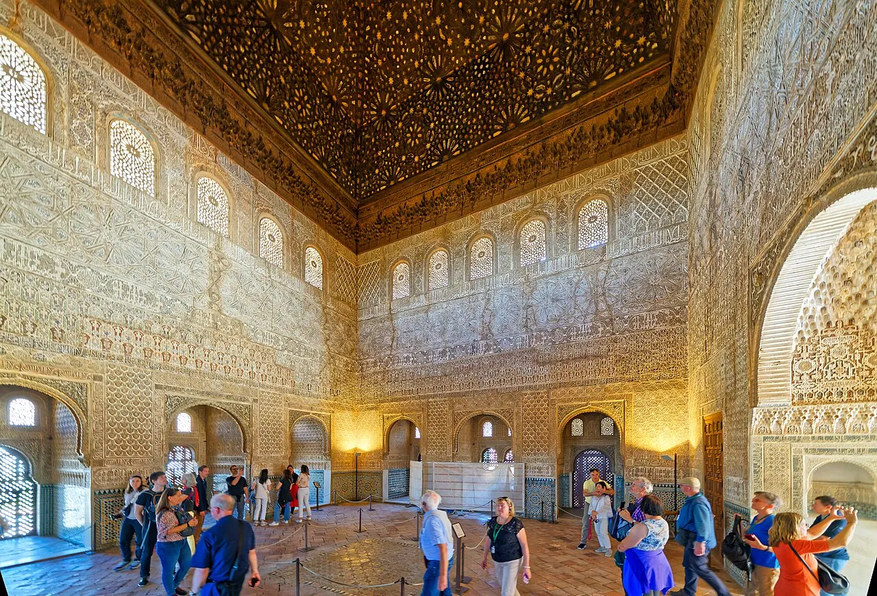 Alhambra: Interior · Tour of the Alhambra