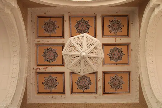 Photo 5: Detail · Ceiling of Alisher Navoi Opera and Ballet Theatre building, Tashkent, Uzbekistan