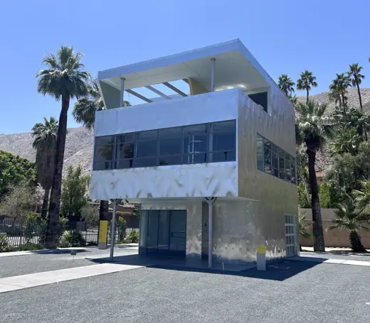 Photo 1: Exterior · Aluminaire House, Palm Springs, California