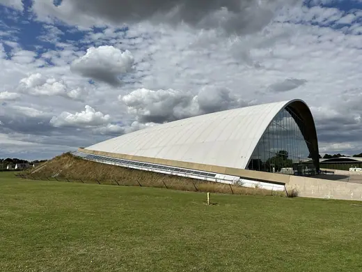 Photo 2: Exterior · Imperial War Museum Duxford