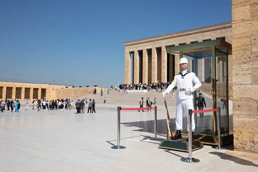 Photo 3: Exterior · Change of the guard, Anıtkabir, Ankara, Turkey