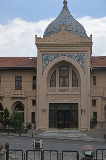 Photo 4: Exterior · A guesthouse for members of the parliament across the road, later changing function
