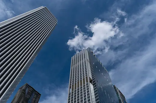 Photo 3: Exterior · Aon Center and Blue Cross Blue Shield Tower, Chicago, Illinois, US (PPL1-Corrected)