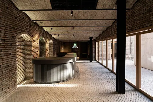 Photo 5: Interior · Argo Factory