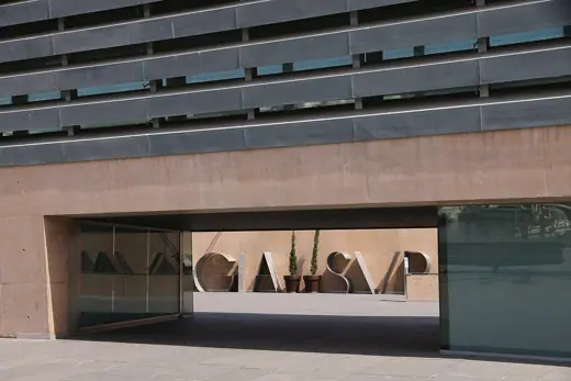 Photo 2: Exterior · Modernist construction in Cartagena