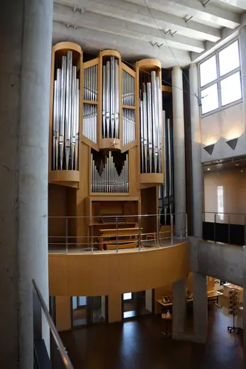Photo 3: Exterior · Pipe organ in Art Tower Mito