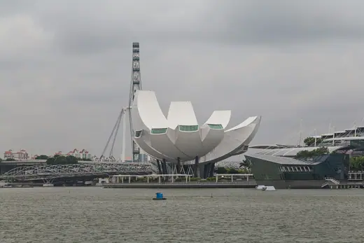 Photo 2: Exterior · ArtScience Museum 