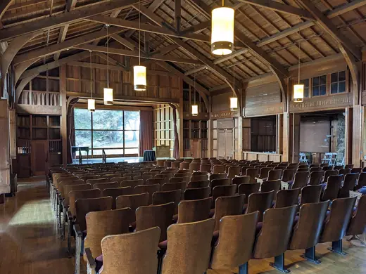 Photo 3: Interior