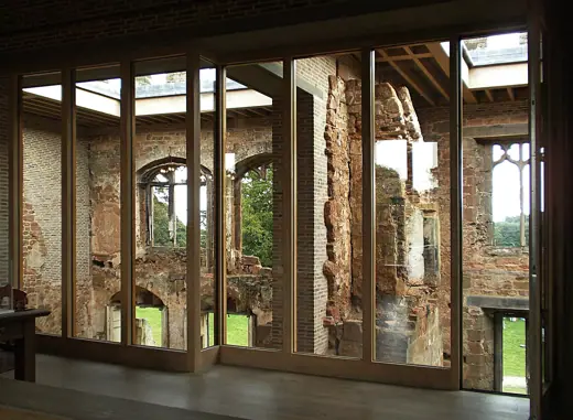 Photo 5: Interior