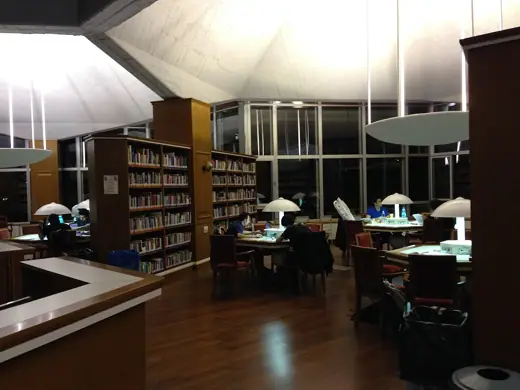 Photo 5: Interior · Atatürk Library, interno