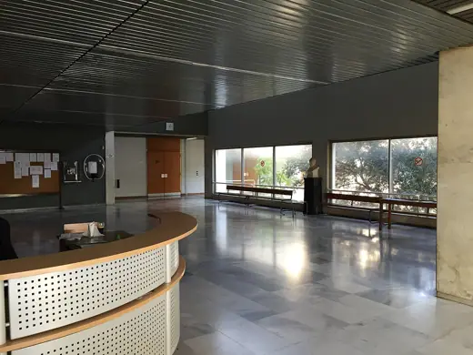 Photo 6: Interior