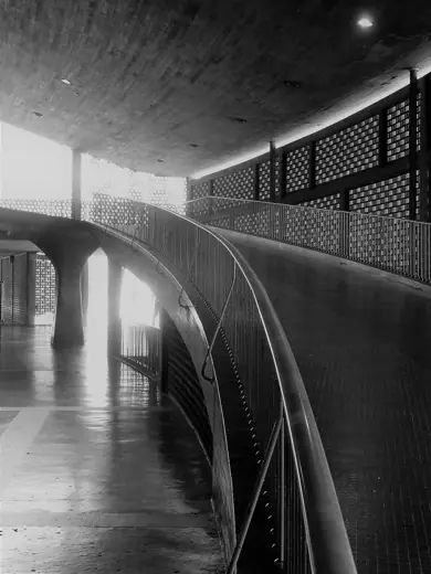 Photo 5: Interior · Ciudad Universitaria de Caracas