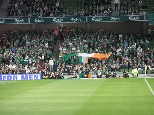 Photo 7: Section · The Singing Section