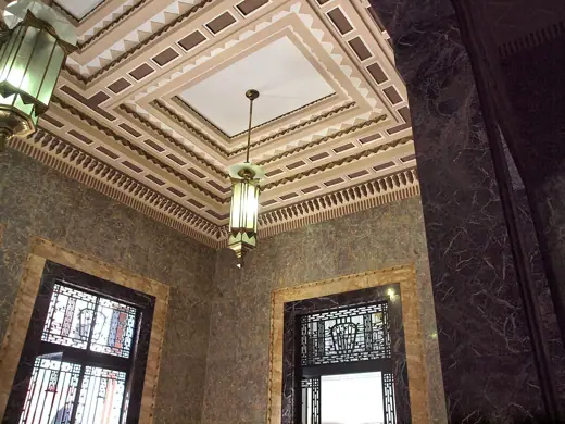 Photo 6: Detail · Art Deco architecture in Havana