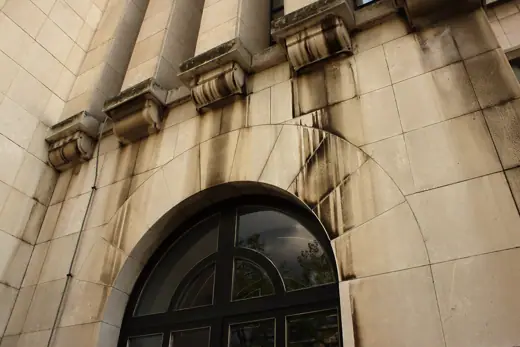 Photo 6: Detail