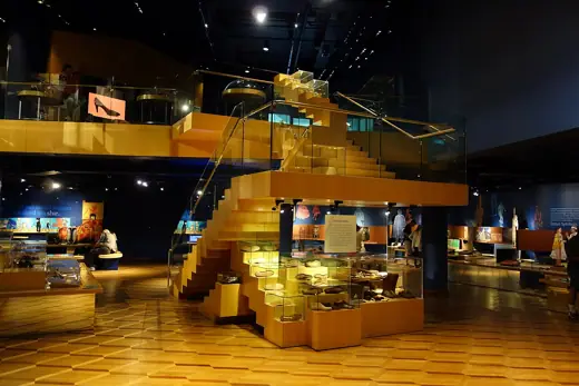 Photo 5: Interior · Bata Shoe Museum, Toronto, Ontario, Canada