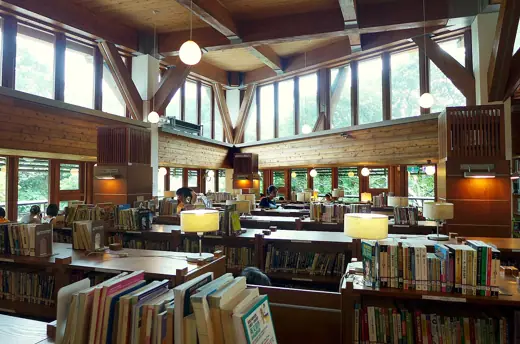 Photo 5: Interior