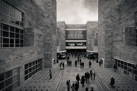Photo 6: Interior · Interior promenade