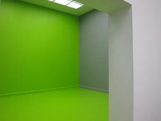 Photo 4: Interior