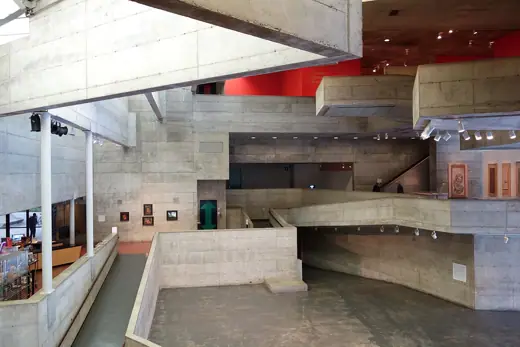 Photo 6: Interior