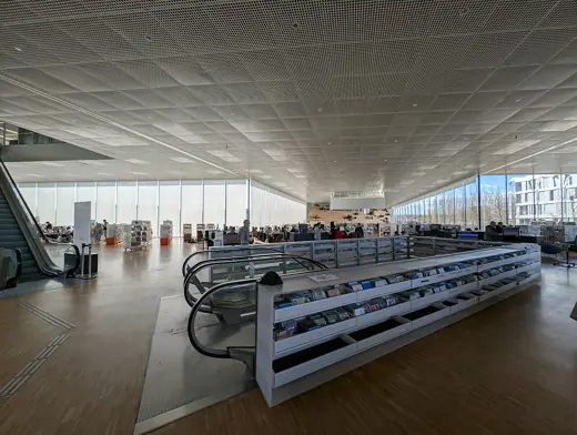 Photo 4: Interior · 1st floor of Bibliothèque Alexis de Tocqueville
