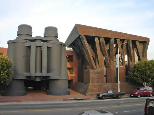 Photo 3: Exterior · Another building by Gehry