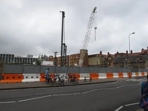 Photo 5: Exterior · Construction site, Blavatnik School of Government, Oxford