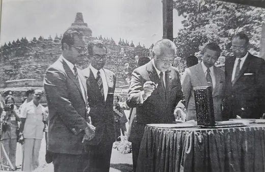 Photo 3: Exterior · Soeharto inaugurated the completion of the restoration of Borobudur Temple, a world monument