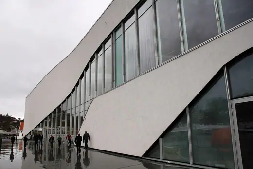 Photo 6: Interior