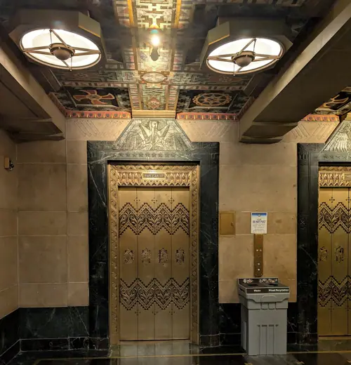 Photo 2: Interior