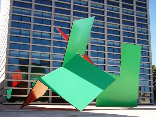 Photo 6: Detail · Angelo de Sousa sculpture in front of Burgo Empreendimento (by Eduardo Souto de Moura ) in Porto, Portugal