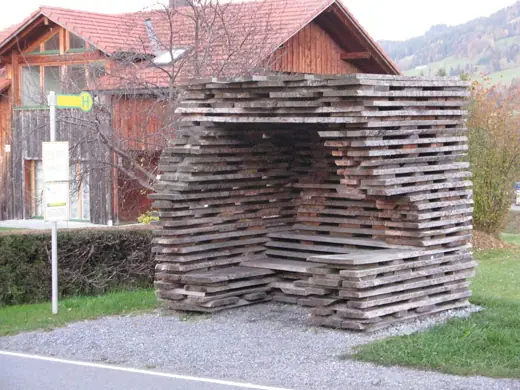Photo 2: Exterior · Bus stop Unterkrumbach Nord