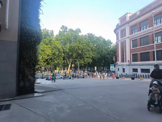 Photo 4: Exterior · marxa de l orgullo 2026 des del CaixaForum de Madrid