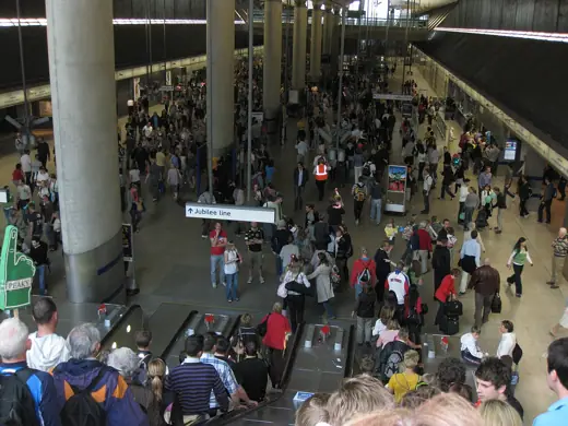 Photo 6: Interior