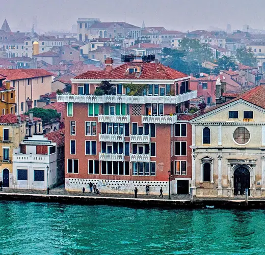 Photo 2: Exterior · Venezia, la casa alle Zattere