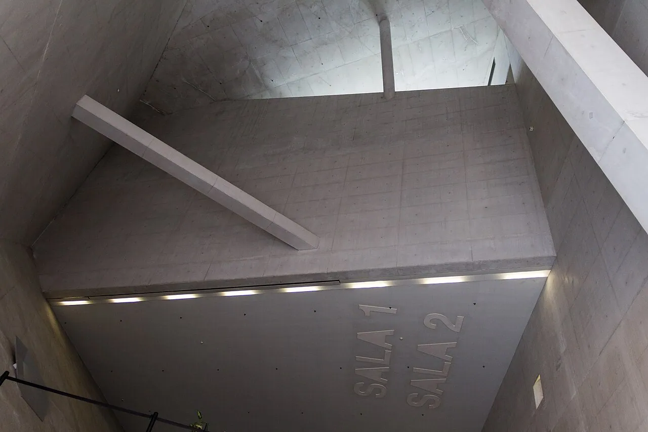 Casa da Música: Interior · Font should be big enough