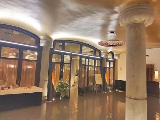 Photo 6: Interior · Casa Fuster, pg