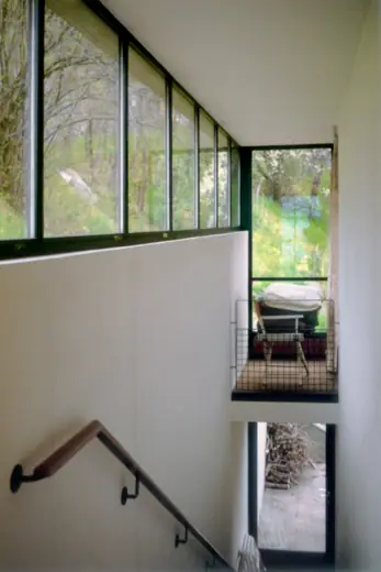 Photo 4: Exterior · Brione sopra Minusio, Casa Kalmann (arch