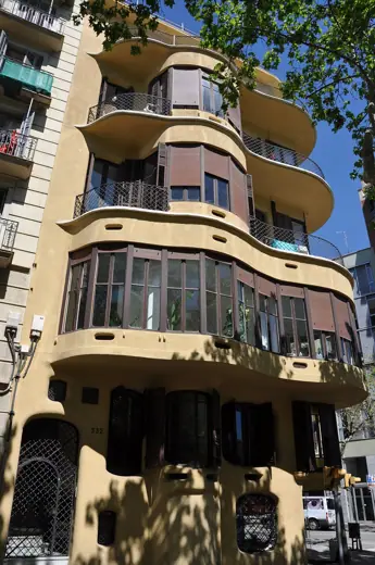 Photo 2: Exterior · Barcelona (332 Diagonal Avenue)